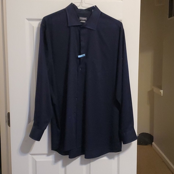 Men's dress shirt - Picture 2 of 3